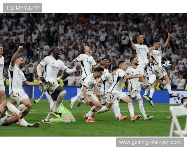 西甲皇马外围传递精准,进攻链条完整：从边路组织到禁区决胜的全面解码